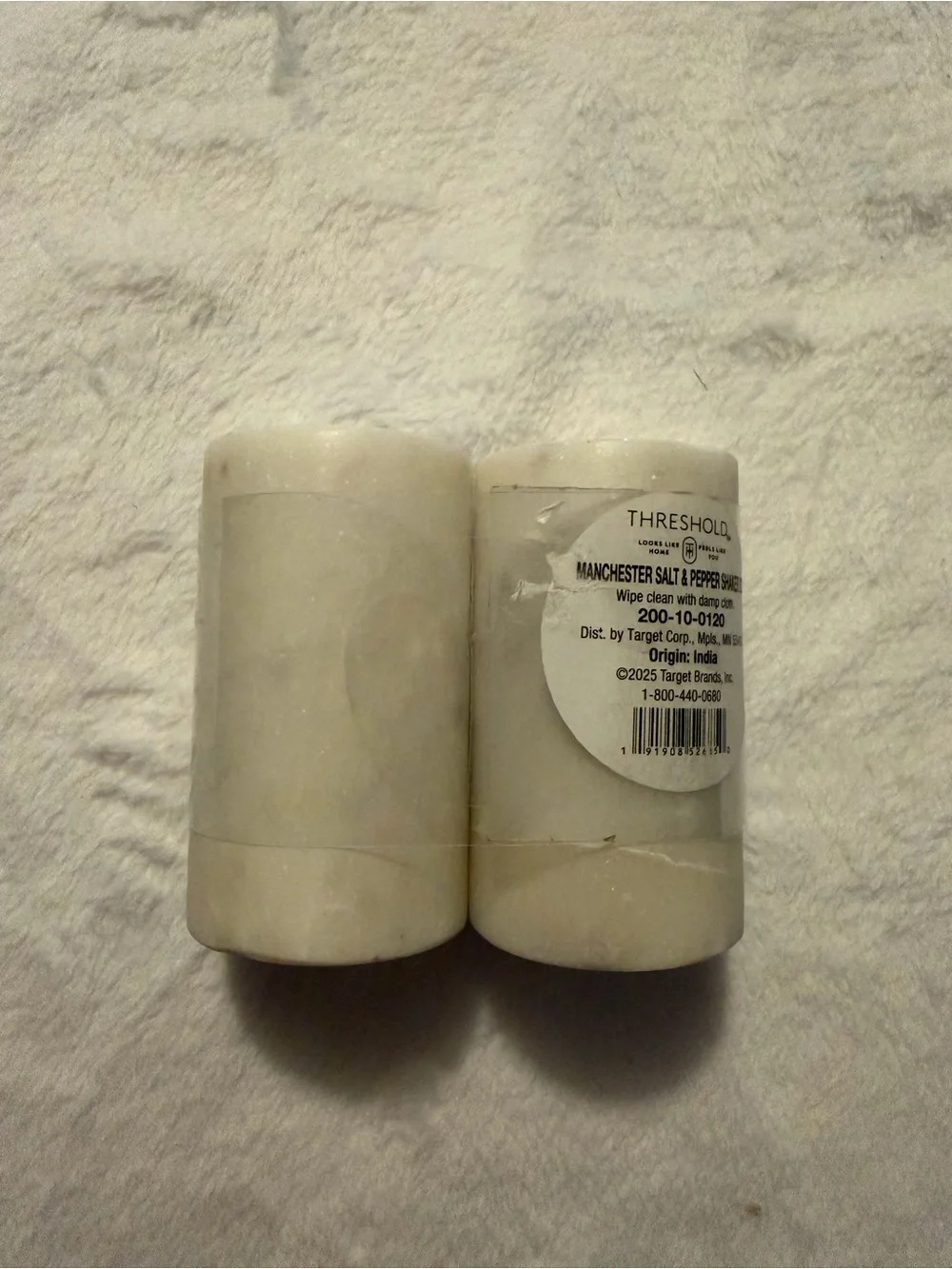N/A pair white